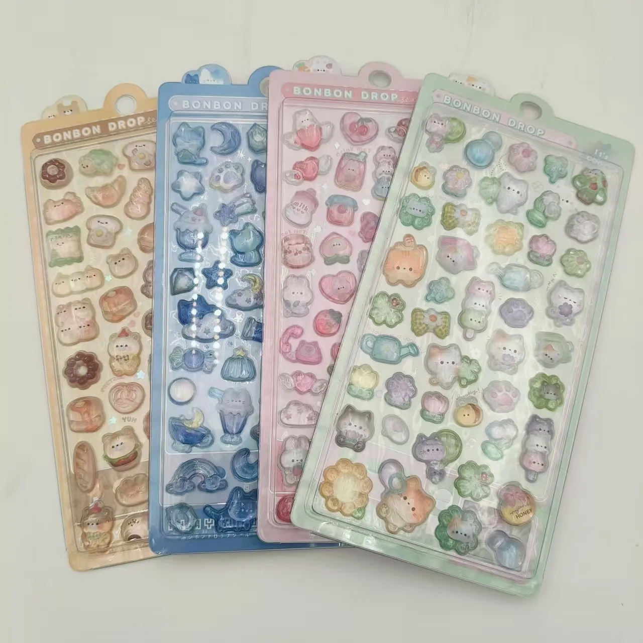 3D reljefiniai vaikiški lipdukai paruošti siuntimui