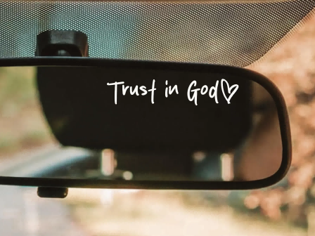 Kodėl šie perkeliami automobilių lipdukai tokie populiarūs „TikTok“?