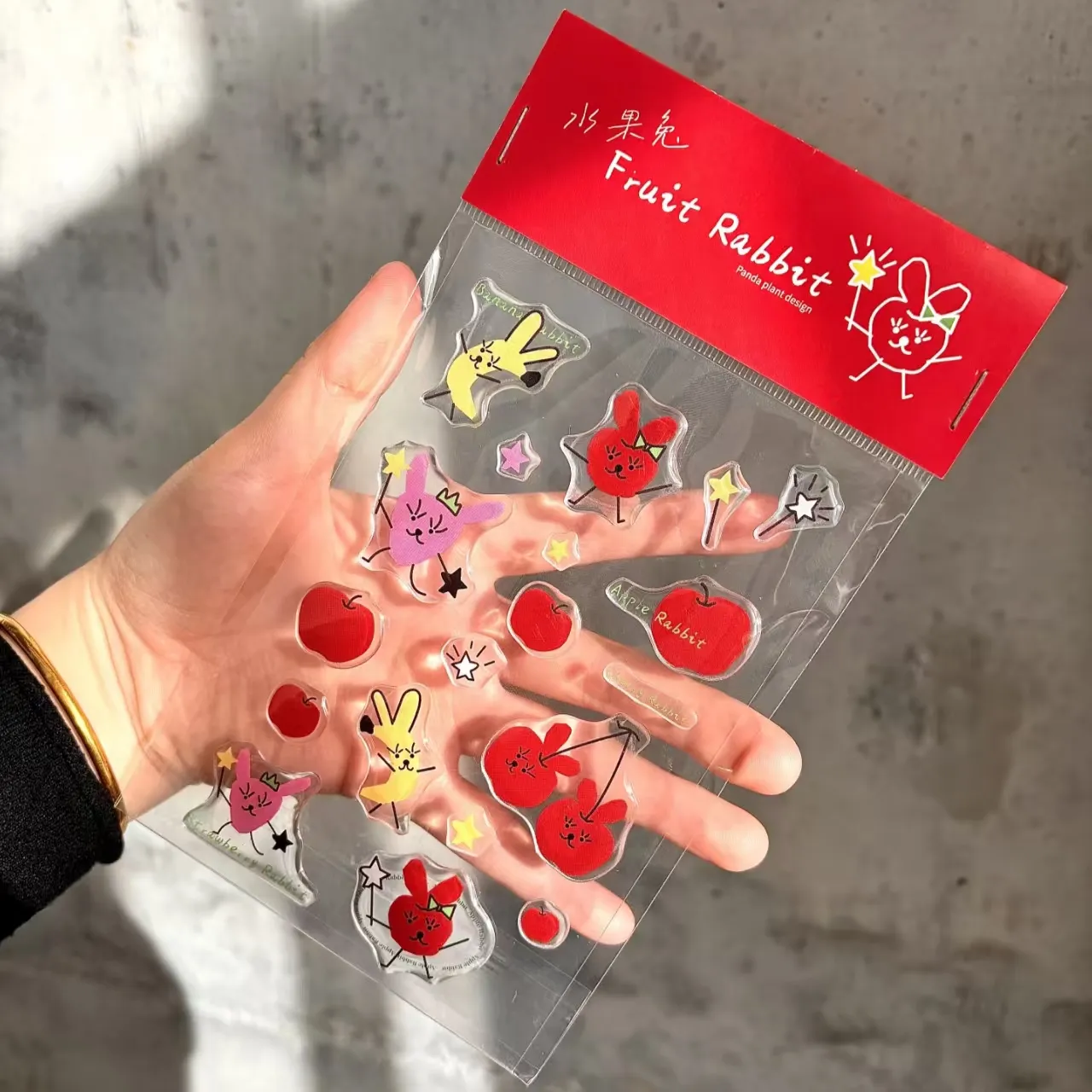 Kodėl dėl epoksidinių etikečių produktai atrodo labiau aukščiausios kokybės?