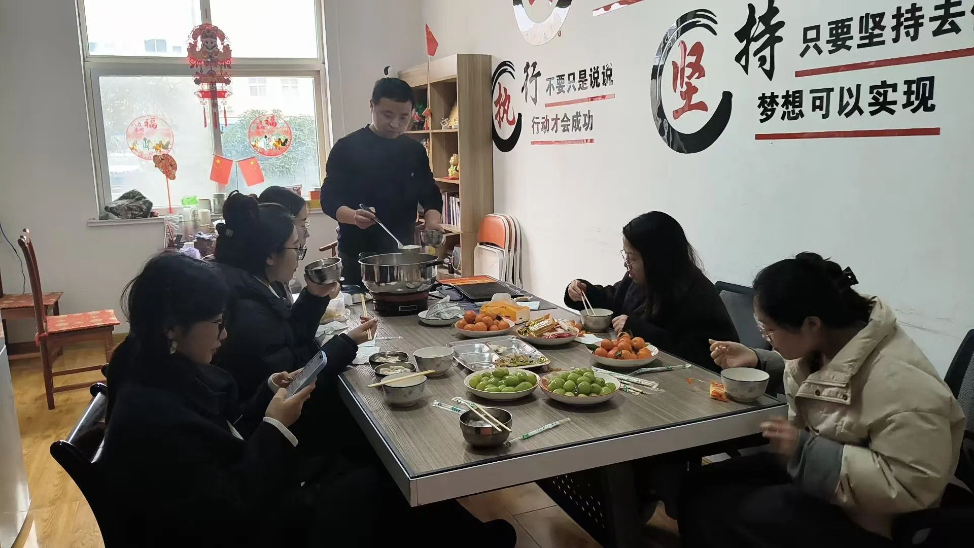 JOJO Pack švenčia žibintų festivalį su Tangyuan