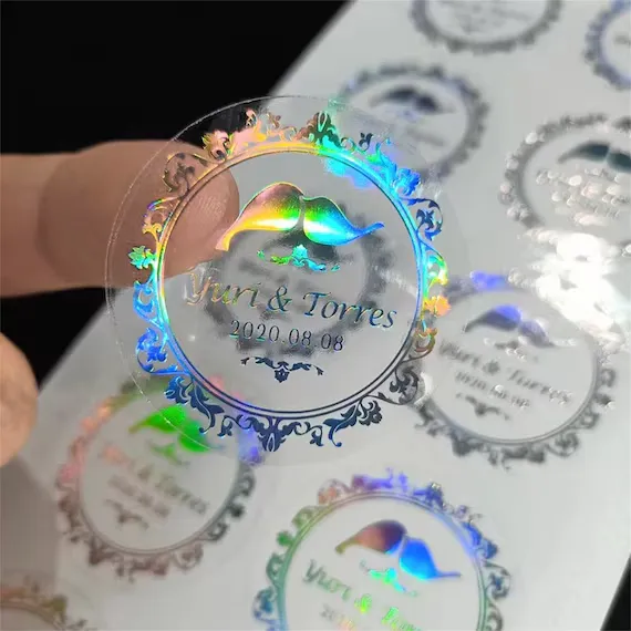 Skaidri holografinė etiketė